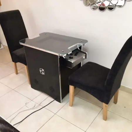 فيلة 25 Sea Views, Pool,games,hot Tub, Office With Computer+ Wifi بلايا بلانكا